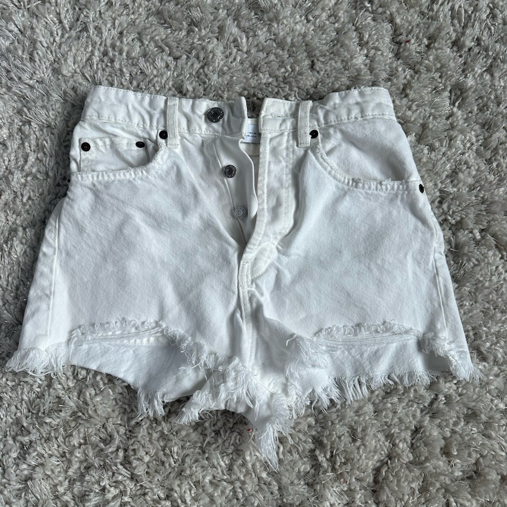 Zara ; White Frayed Denim Shorts